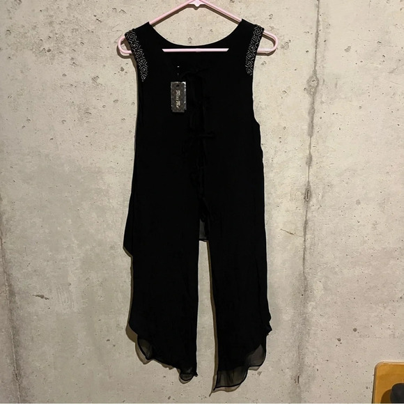 Miss Me Black High Low Tie Up Open Back Beaded Tank Top Blouse Sz M - NWT - Picture 5 of 10
